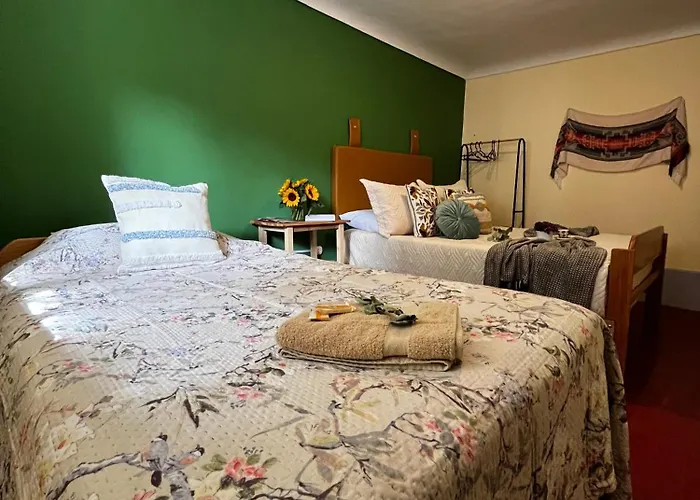 Casa Paqocha - & Garden - Hot Water & Shared Kitchen - Long - Close To Train * Ollantaytambo