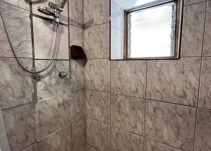 Habitación en casa particular Casa Paqocha - & Garden - Hot Water & Shared Kitchen - Long - Close To Train