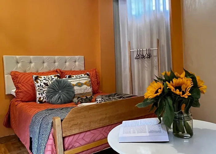 Casa Paqocha - & Garden - Hot Water & Shared Kitchen - Long - Close To Train * Ollantaytambo