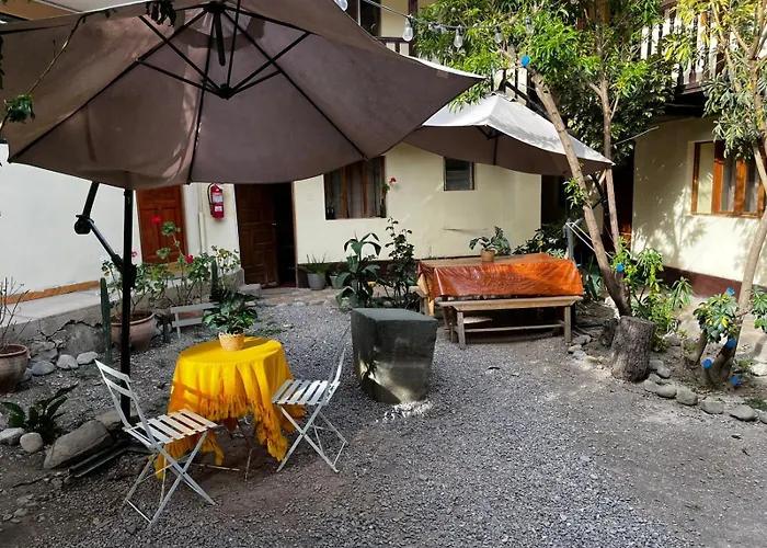Casa Paqocha - & Garden - Hot Water & Shared Kitchen - Long - Close To Train *